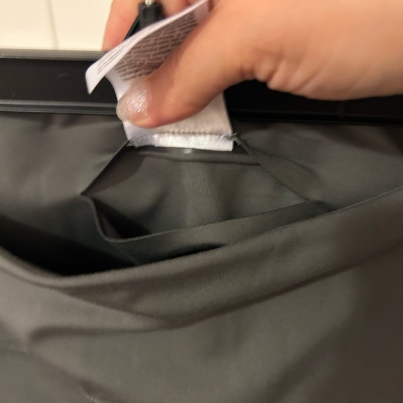 Girlfriend Collective Cropped Leggings Thyme Large - Picture 3 of 4